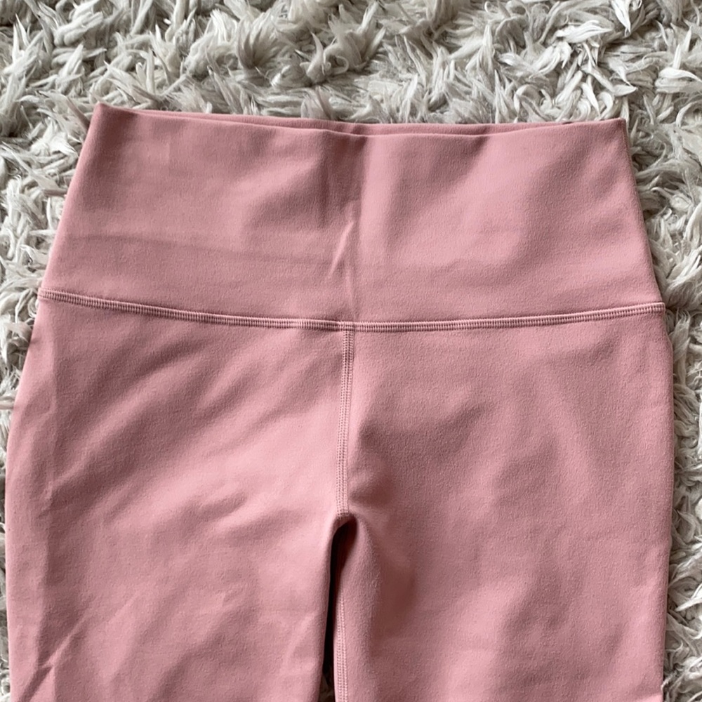Fabletics legging in Rosebloom